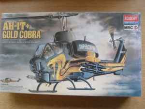  1/35 2198 AH-1T  GOLD COBRA